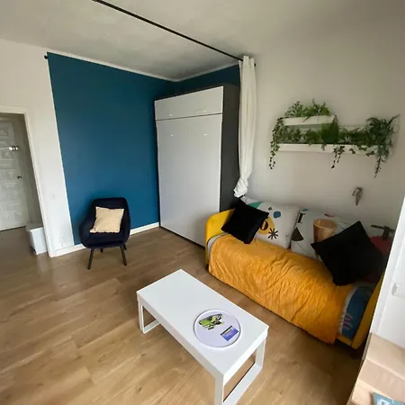 Avec Piscine Et Vue Montagne * רוזס